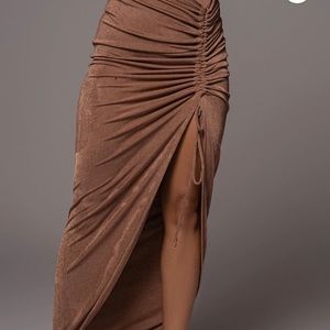 Plus NWT Jlux slinky material slit rouge maxi skirt